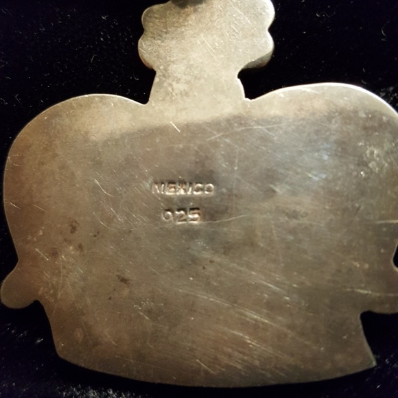 Final markdown - Silver Irish Claddagh Pendant - Picture 3 of 4